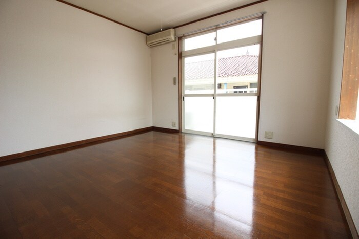 植木ハイツＢの物件内観写真