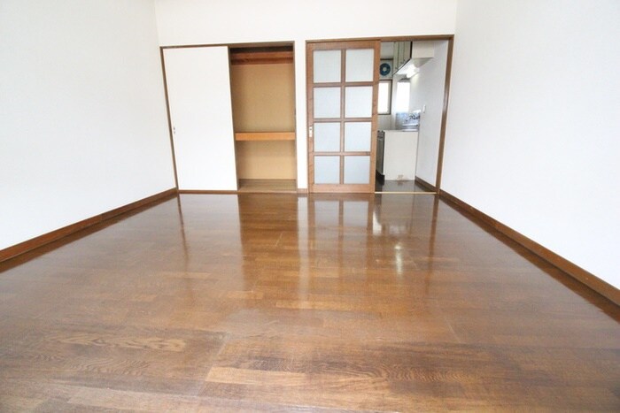 植木ハイツＢの物件内観写真