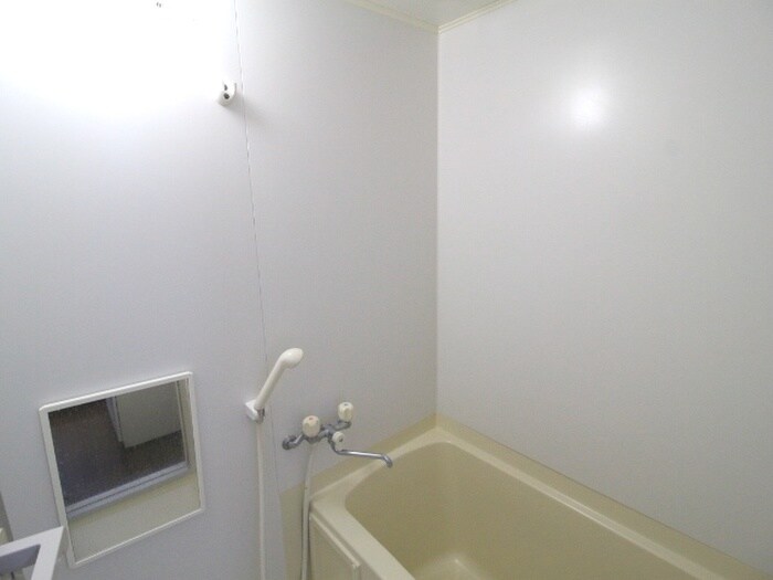 フェイバリットマンション壱番館の物件内観写真