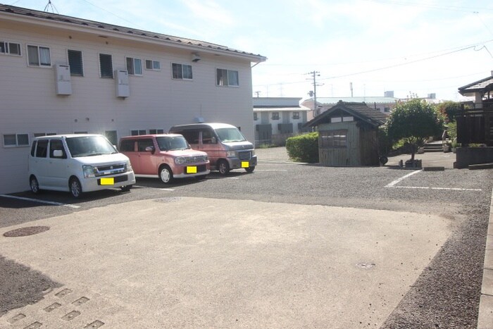 セジュ－ルリベルテＡの物件外観写真