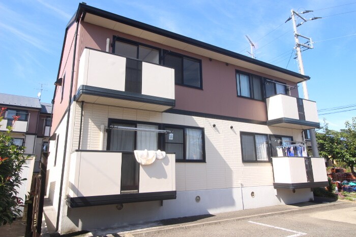 セジュ－ルリベルテＡの物件外観写真