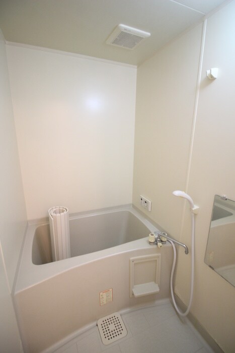 セジュ－ルリベルテＡの物件内観写真