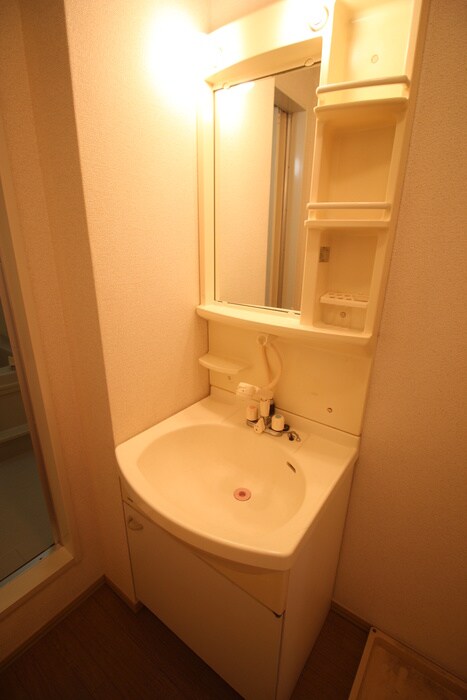 セジュ－ルリベルテＡの物件内観写真