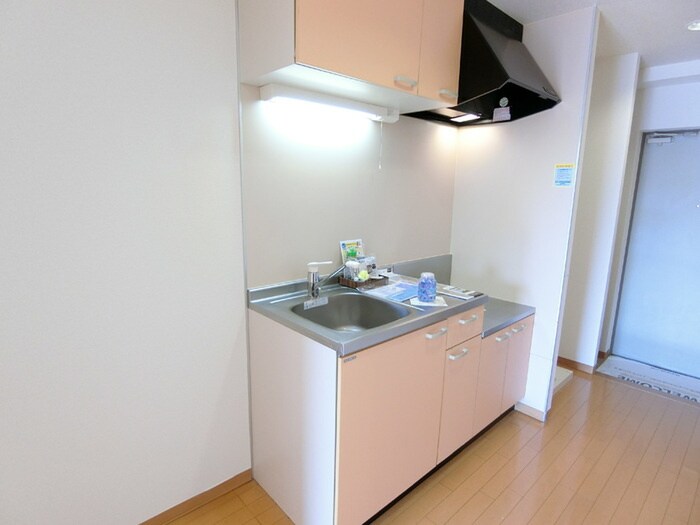 パセオプラシード弐番館の物件内観写真