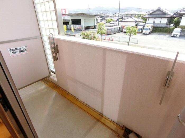 パセオプラシード弐番館の物件内観写真