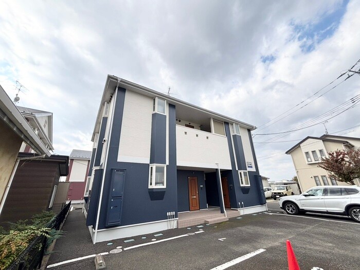 グラン５８５の物件外観写真