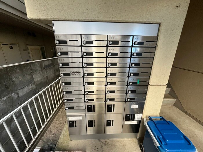 ファミ－ル萩野町の物件外観写真