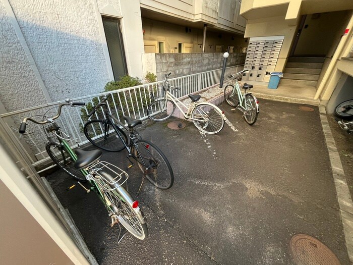 ファミ－ル萩野町の物件外観写真