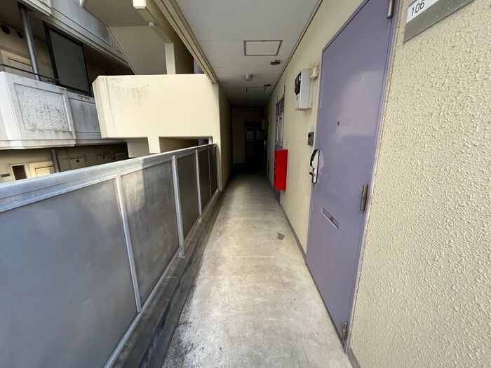 ファミ－ル萩野町の物件外観写真