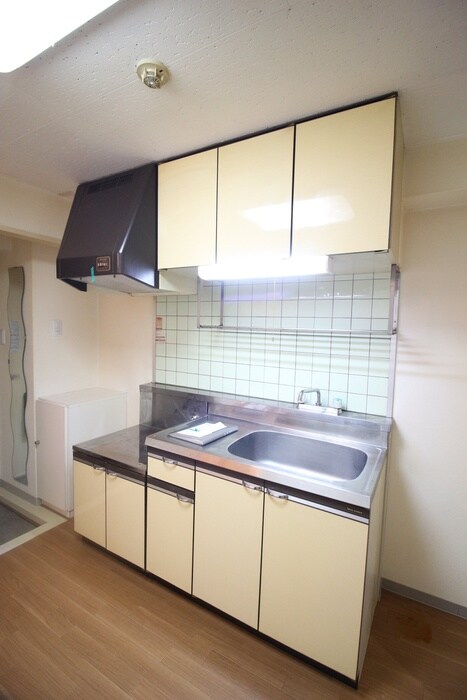 ファミ－ル萩野町の物件内観写真