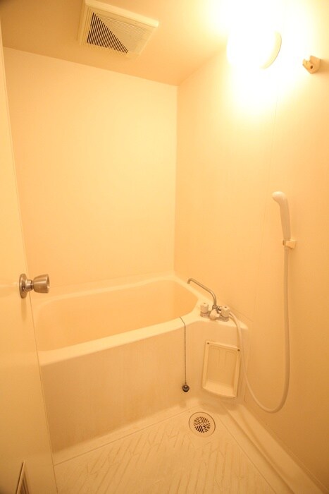 ファミ－ル萩野町の物件内観写真