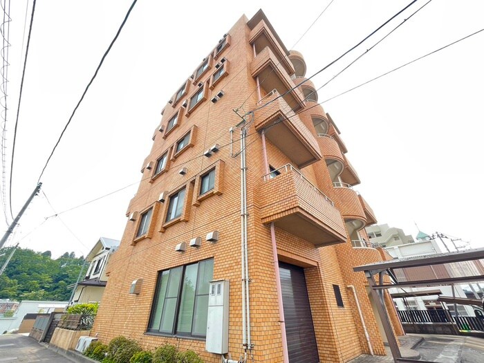 ISﾊｲﾂの物件外観写真