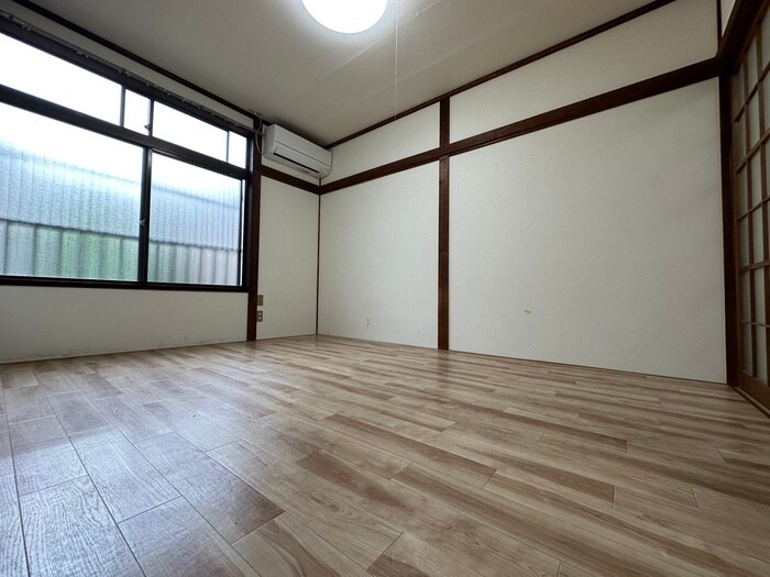 クリスタルＡ棟の物件内観写真