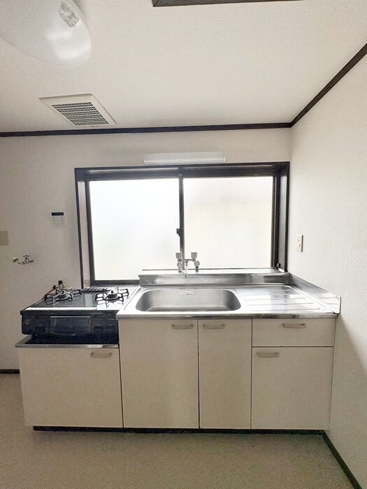 下馬2丁目アパートの物件内観写真