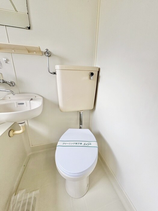 下馬2丁目アパートの物件内観写真