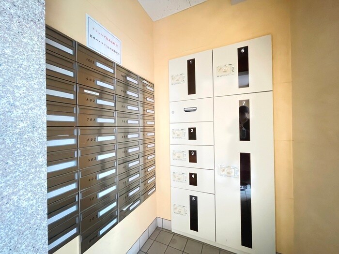 ステラハウス勾当台公園の物件外観写真