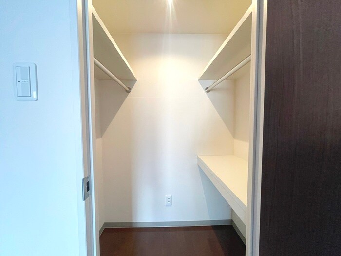 ステラハウス勾当台公園の物件内観写真