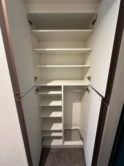 ステラハウス勾当台公園の物件内観写真