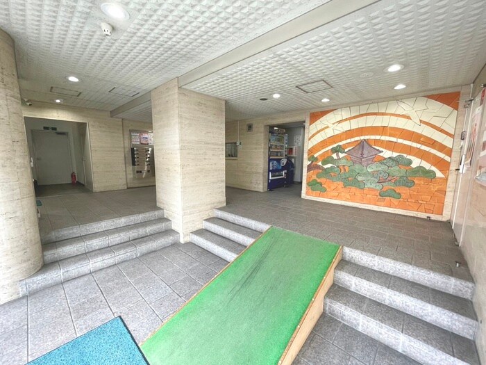 二軒茶屋エスコムﾋﾞﾙの物件外観写真