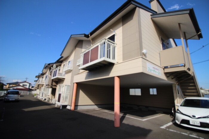 フュ－チャ－２１の物件外観写真