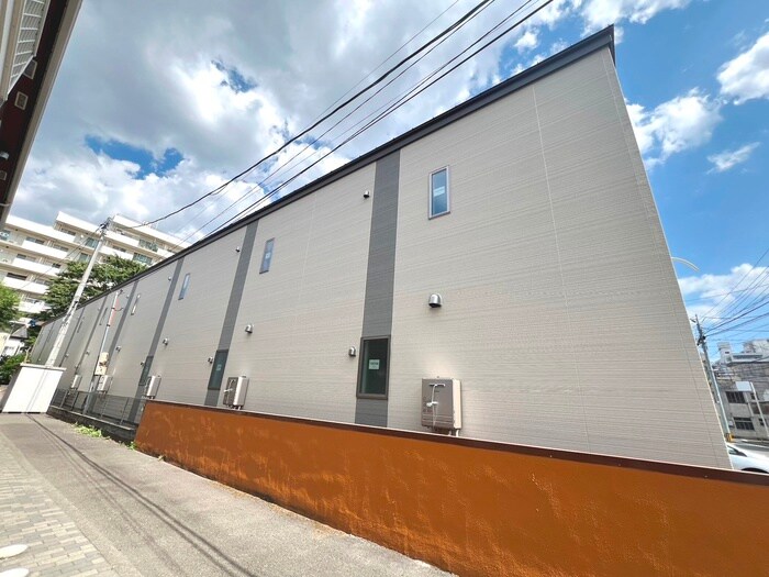 アンビシオン北四番丁の物件外観写真