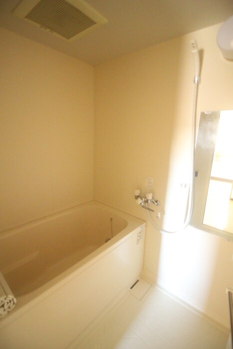 フロ－ラヒルズの物件内観写真