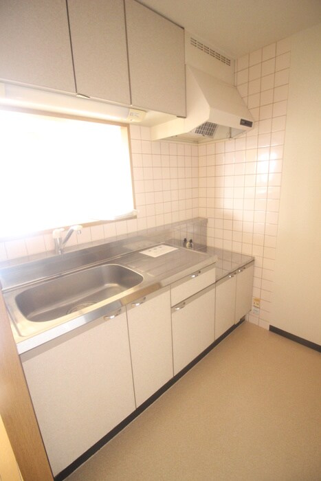 フロ－ラヒルズの物件内観写真