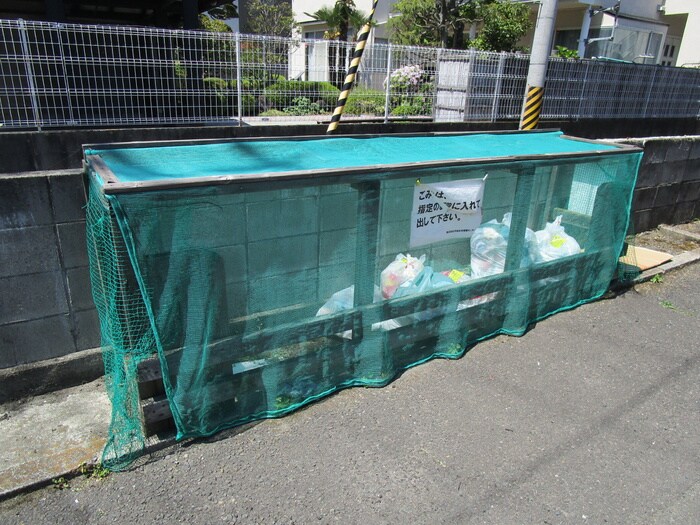 コ－ポ一高南Ｂ棟の物件外観写真