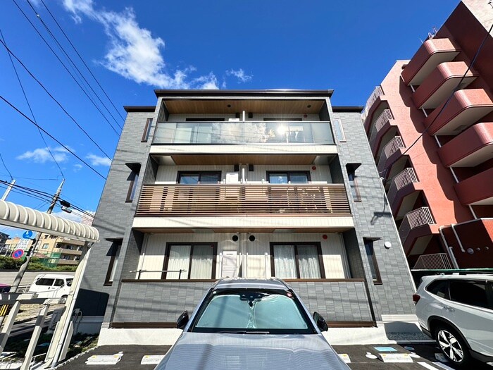 D-ROOM南材木町の物件外観写真