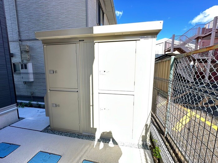 D-ROOM南材木町の物件外観写真