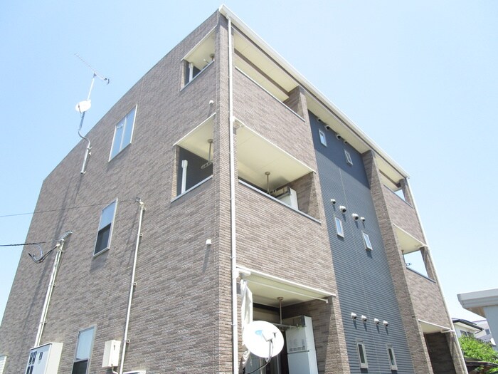 セリシールⅠの物件外観写真