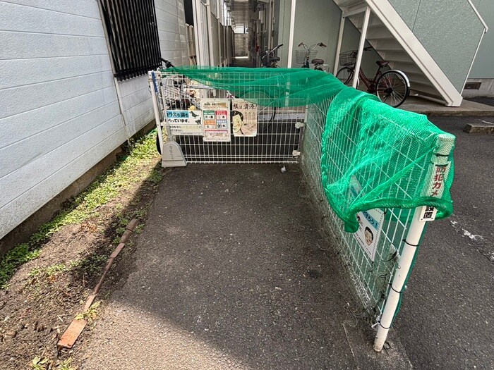 ハイネス支倉の物件外観写真