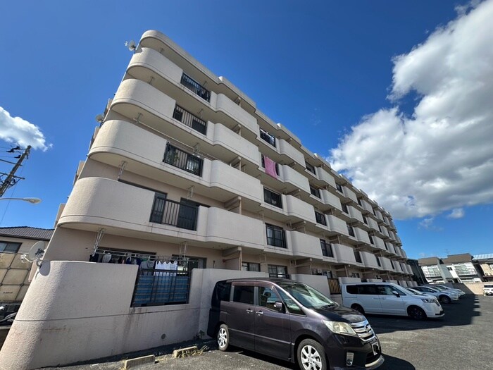 フォ－シ－ズン連坊の物件外観写真