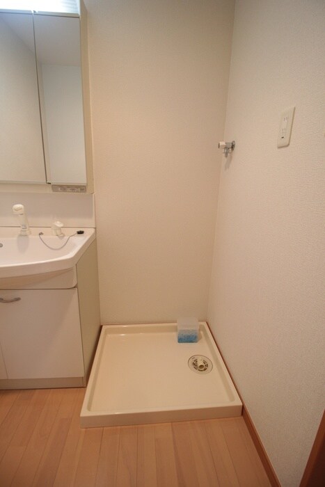 ナッツコ－トの物件内観写真