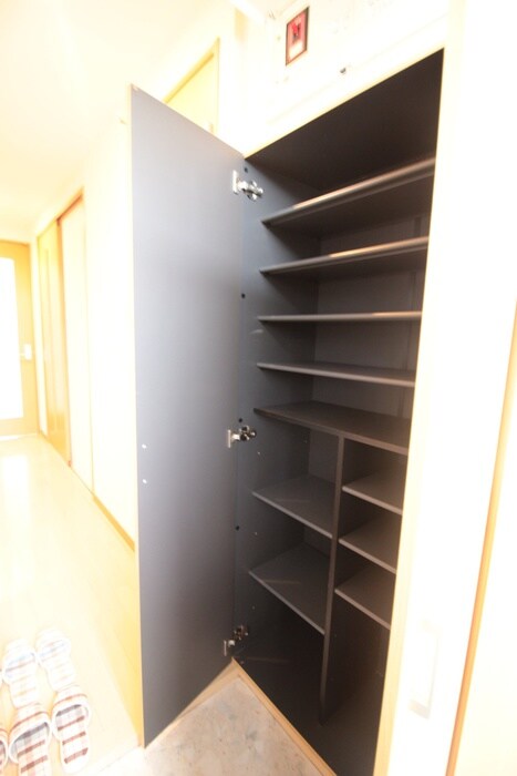 ナッツコ－トの物件内観写真