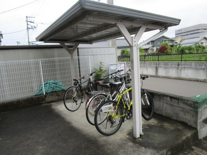 パ－クヴィラⅡの物件外観写真