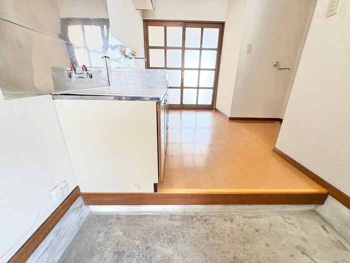 植木ハイツＡの物件内観写真