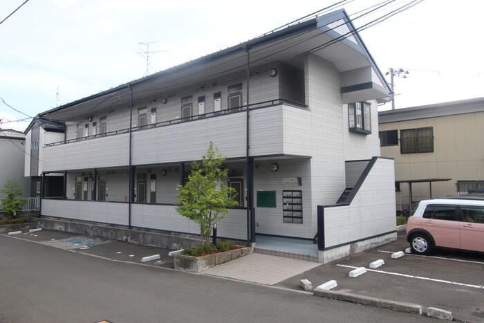 セントマイケルズの物件外観写真