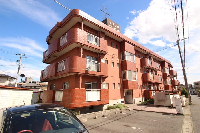 メゾンド三軒橋の物件外観写真