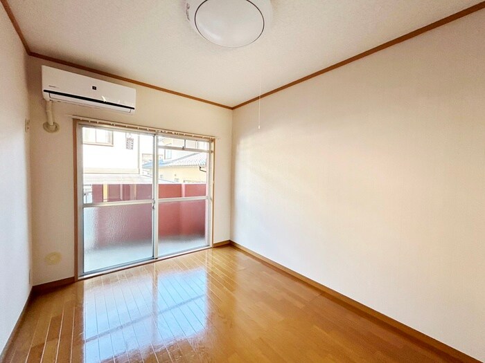 メゾンド三軒橋の物件内観写真