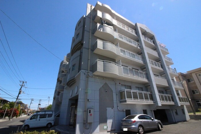 ロイヤルヒルズ柳生１の物件外観写真