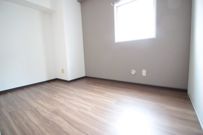 ロイヤルヒルズ柳生１の物件内観写真