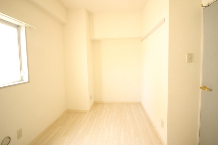 ロイヤルヒルズ柳生２の物件内観写真