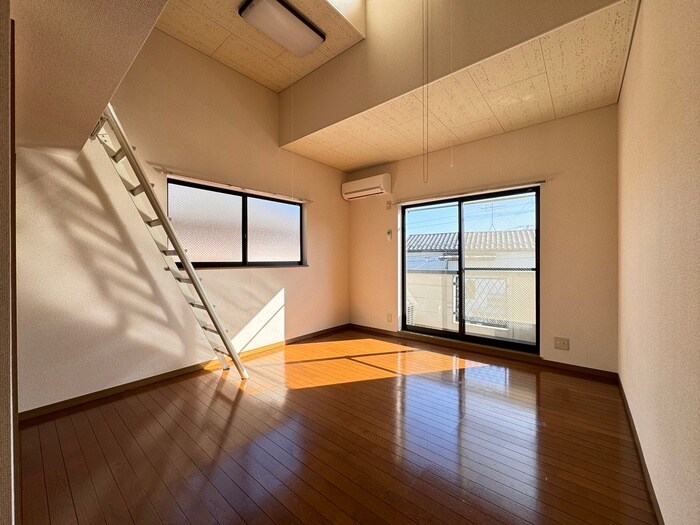 ノ－ブルカ－サ稲船の物件内観写真