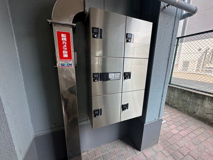 ロイヤルアネックス連坊の物件外観写真