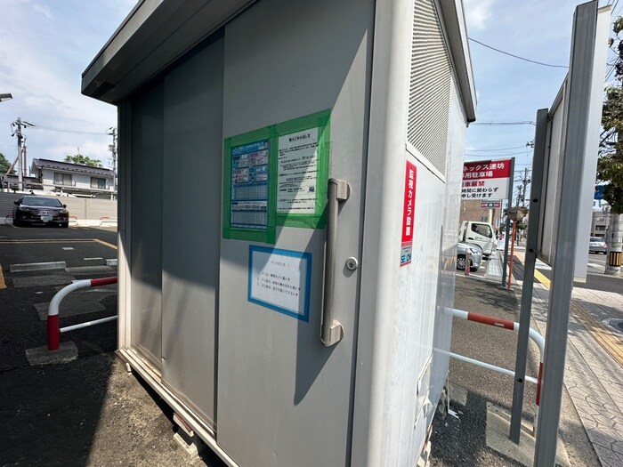 ロイヤルアネックス連坊の物件外観写真