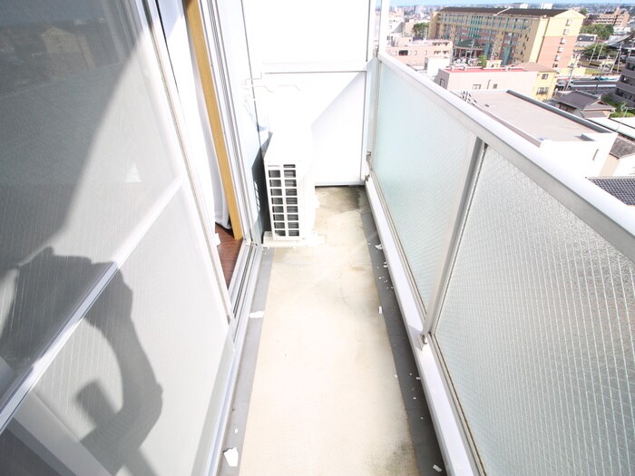 ロイヤルアネックス連坊の物件内観写真