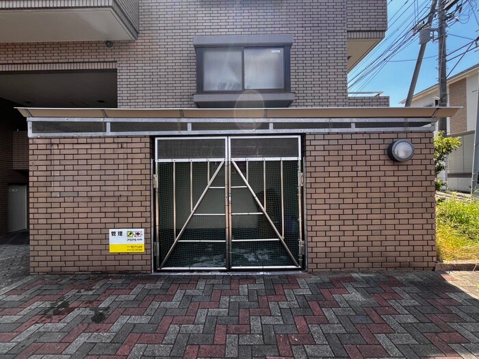 ロイヤルヒルズ台原Ⅰの物件外観写真