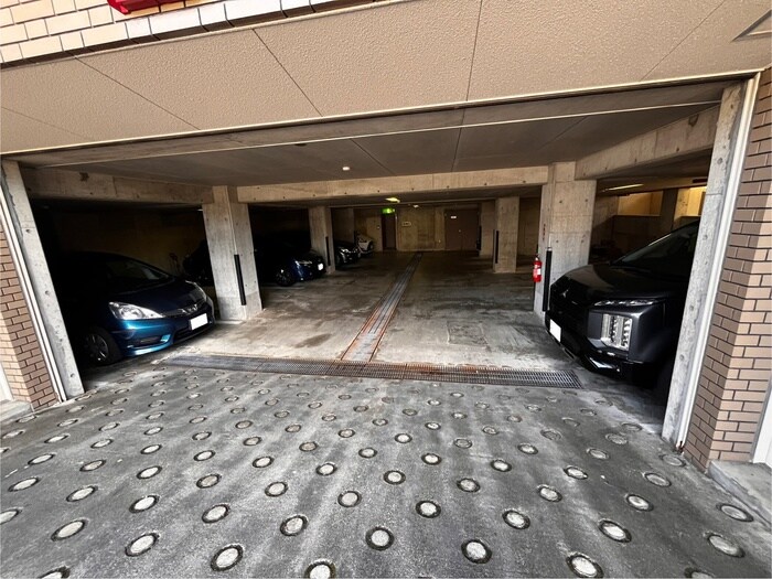 ロイヤルヒルズ台原Ⅰの物件外観写真