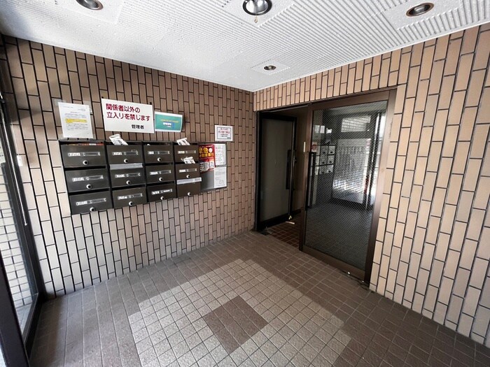 ロイヤルヒルズ台原Ⅰの物件外観写真